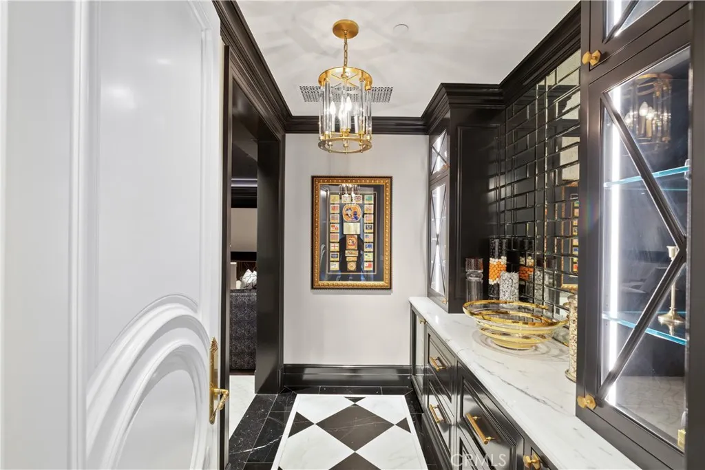 658 Oakhill Drive, Glendora, California 91741 home-pic-34